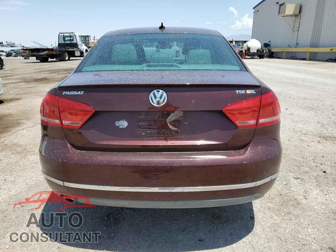 VOLKSWAGEN PASSAT 2013 - 1VWCN7A37DC024765