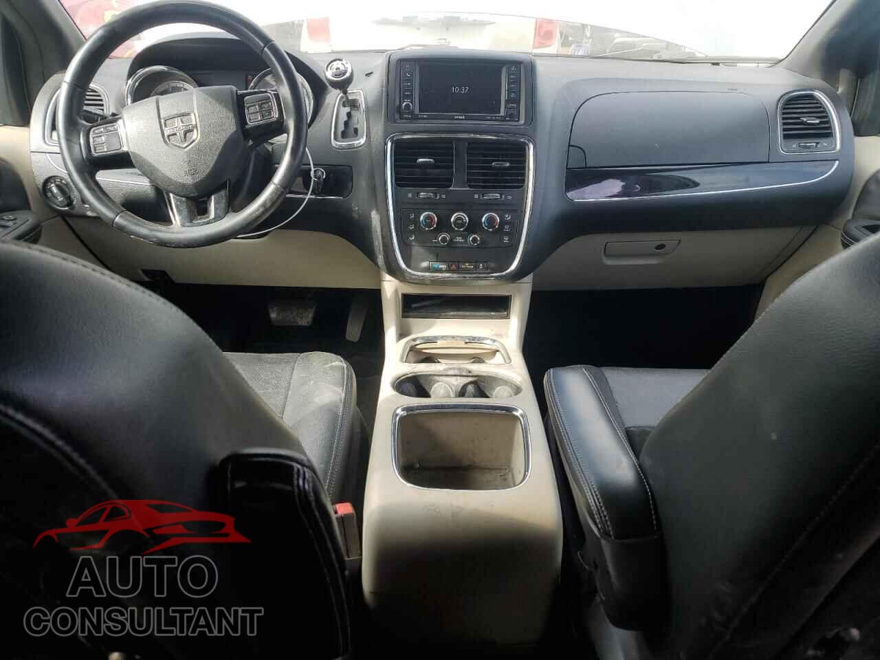 DODGE CARAVAN 2015 - 2C4RDGCG7FR659947