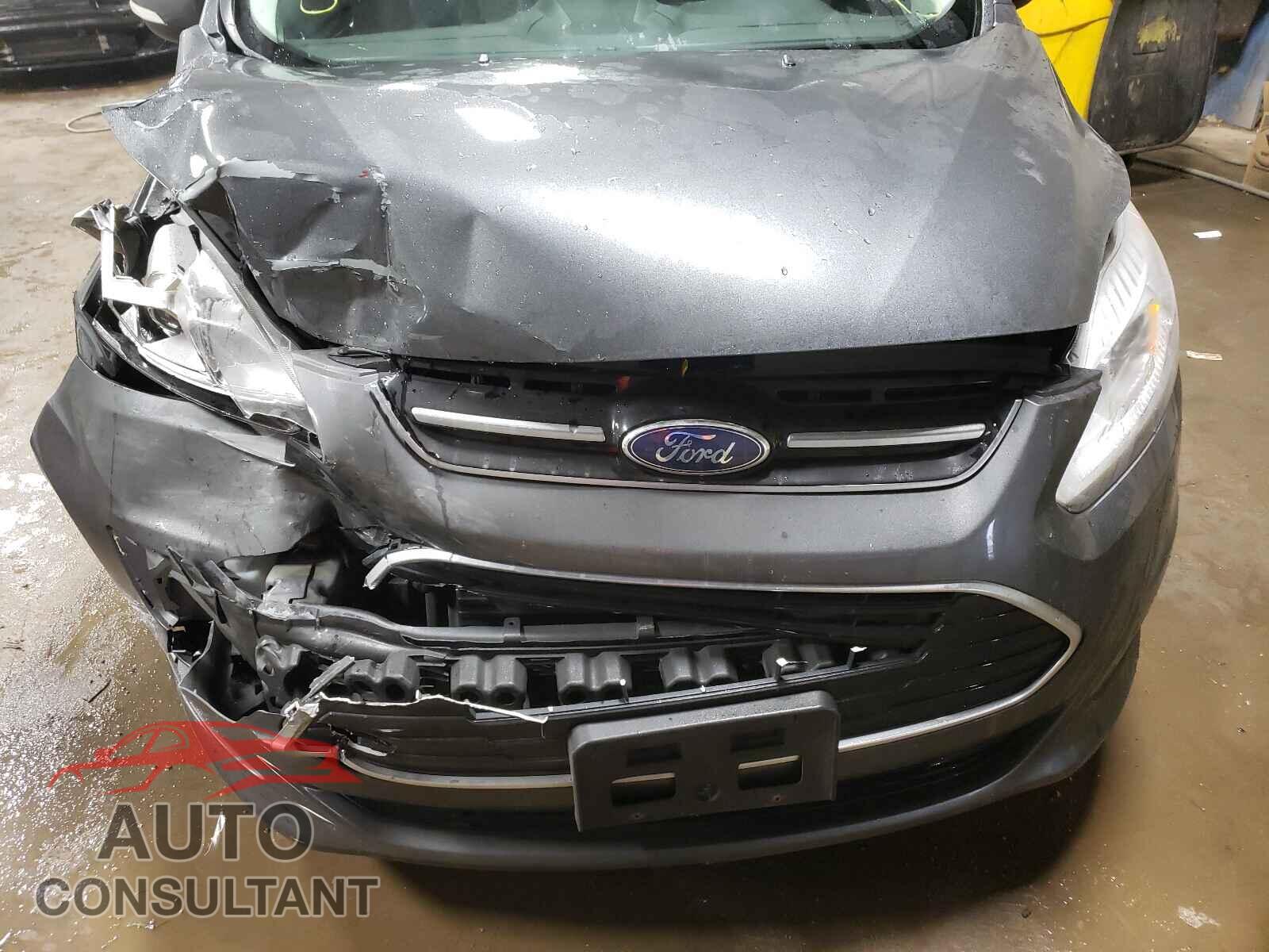 FORD CMAX 2017 - 1FADP5AU8HL103484