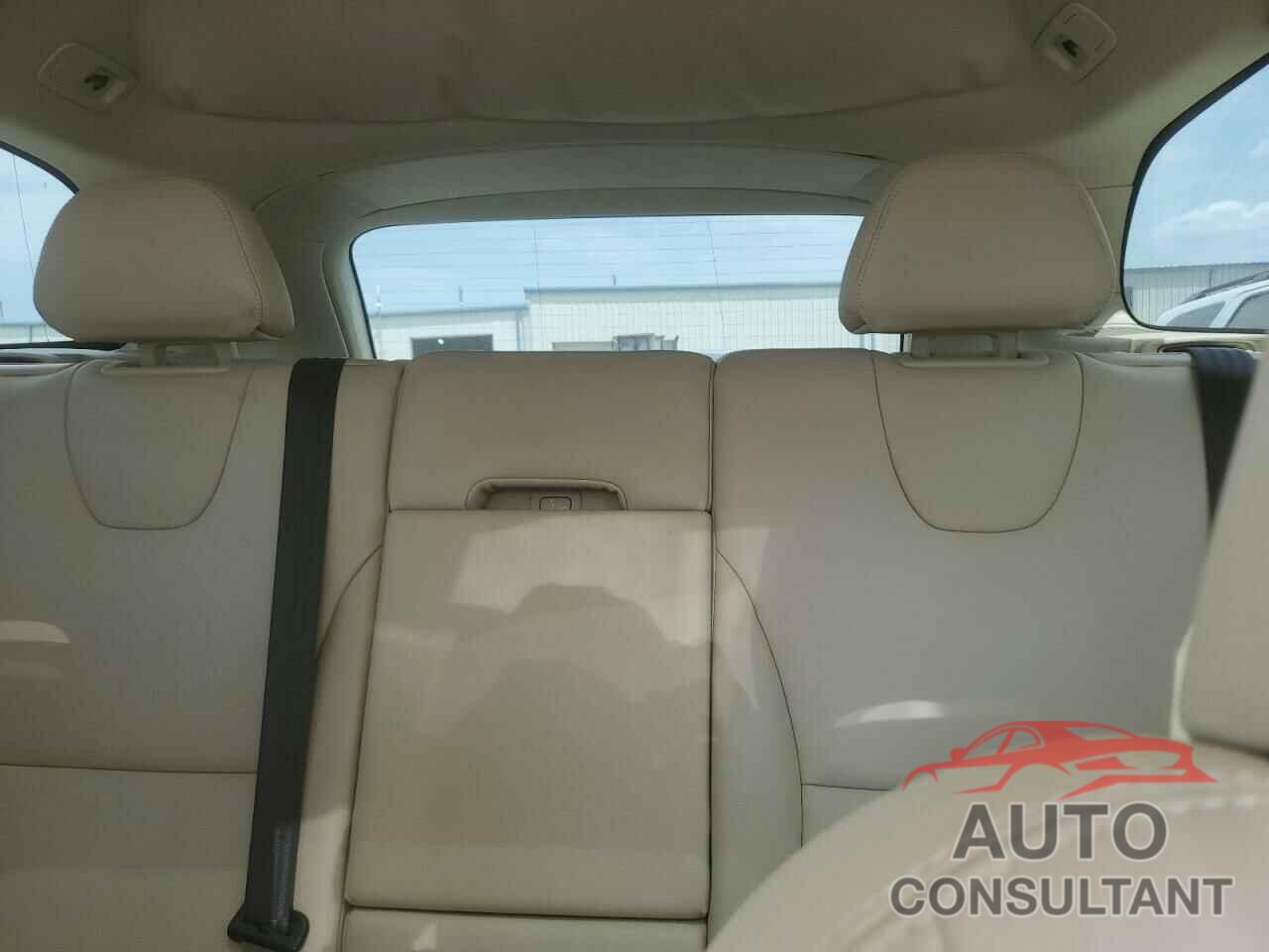 VOLVO XC60 2015 - YV440MDD8F2601818