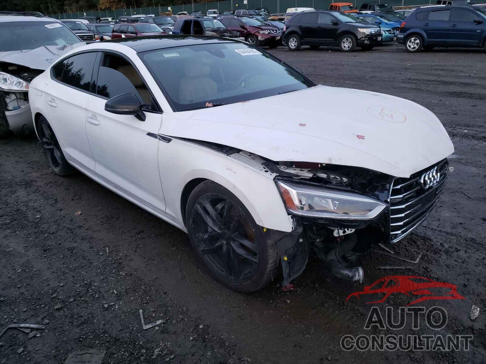 AUDI A5 2019 - WAUANCF52KA057370