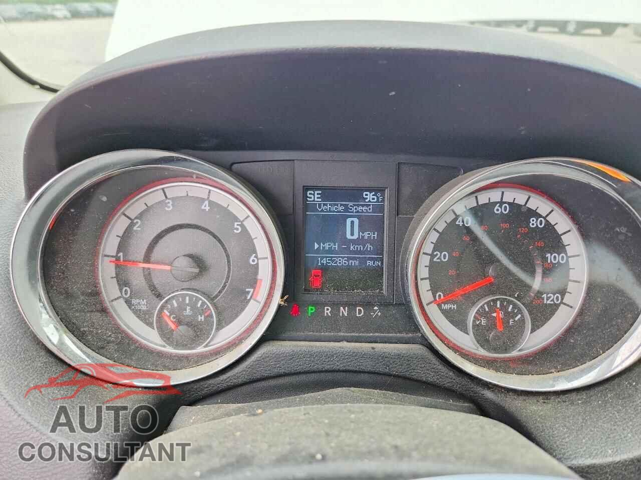 DODGE CARAVAN 2012 - 2C4RDGDG2CR110022