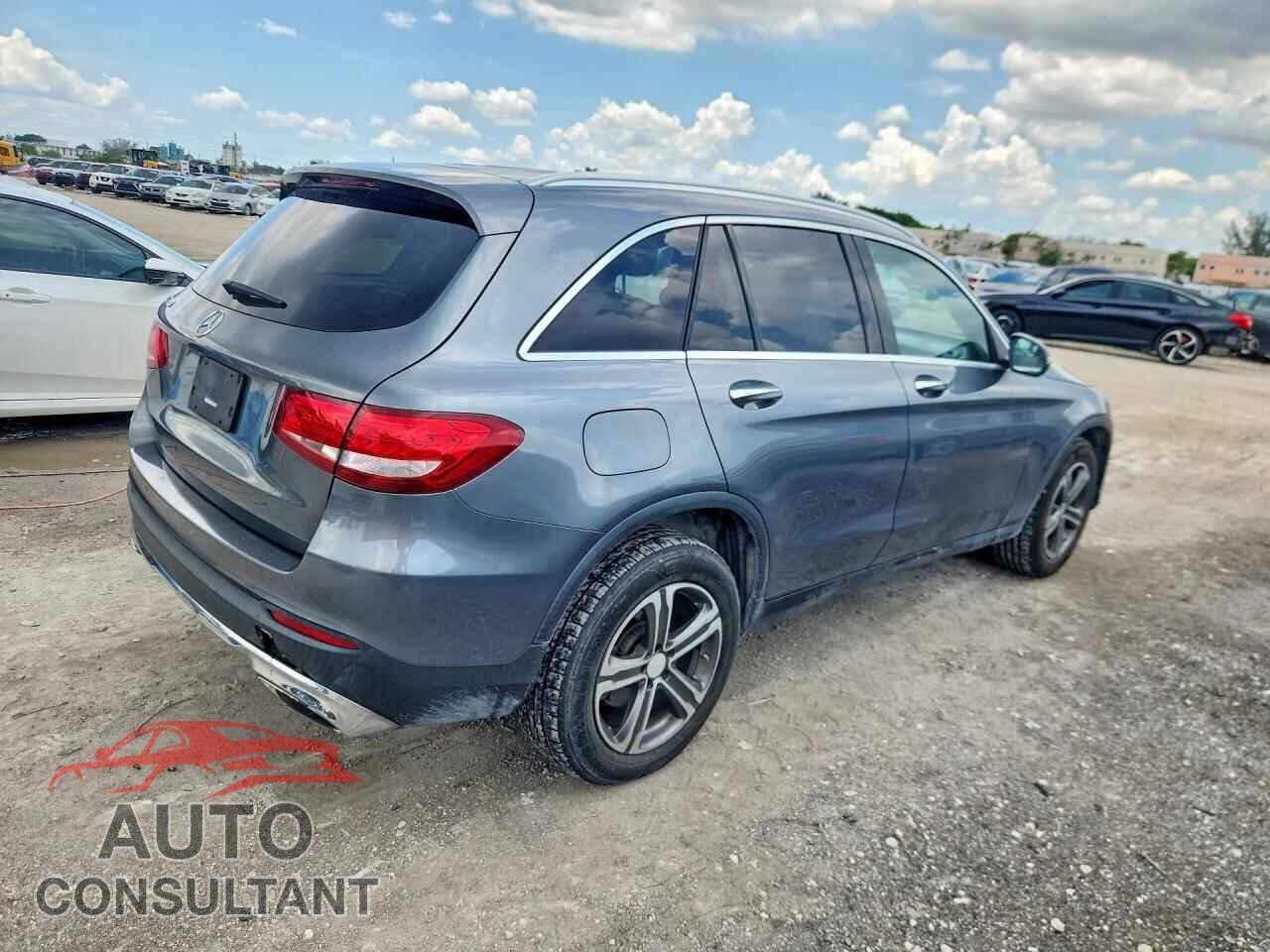 MERCEDES-BENZ GLC-CLASS 2016 - WDC0G4JB0GF089072