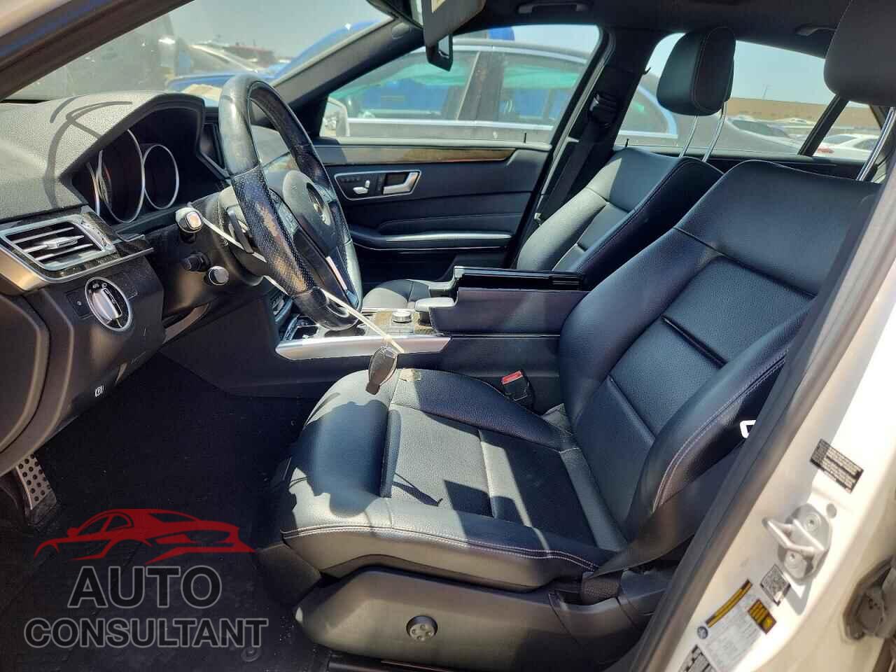 MERCEDES-BENZ E-CLASS 2015 - WDDHF5KB8FB128471