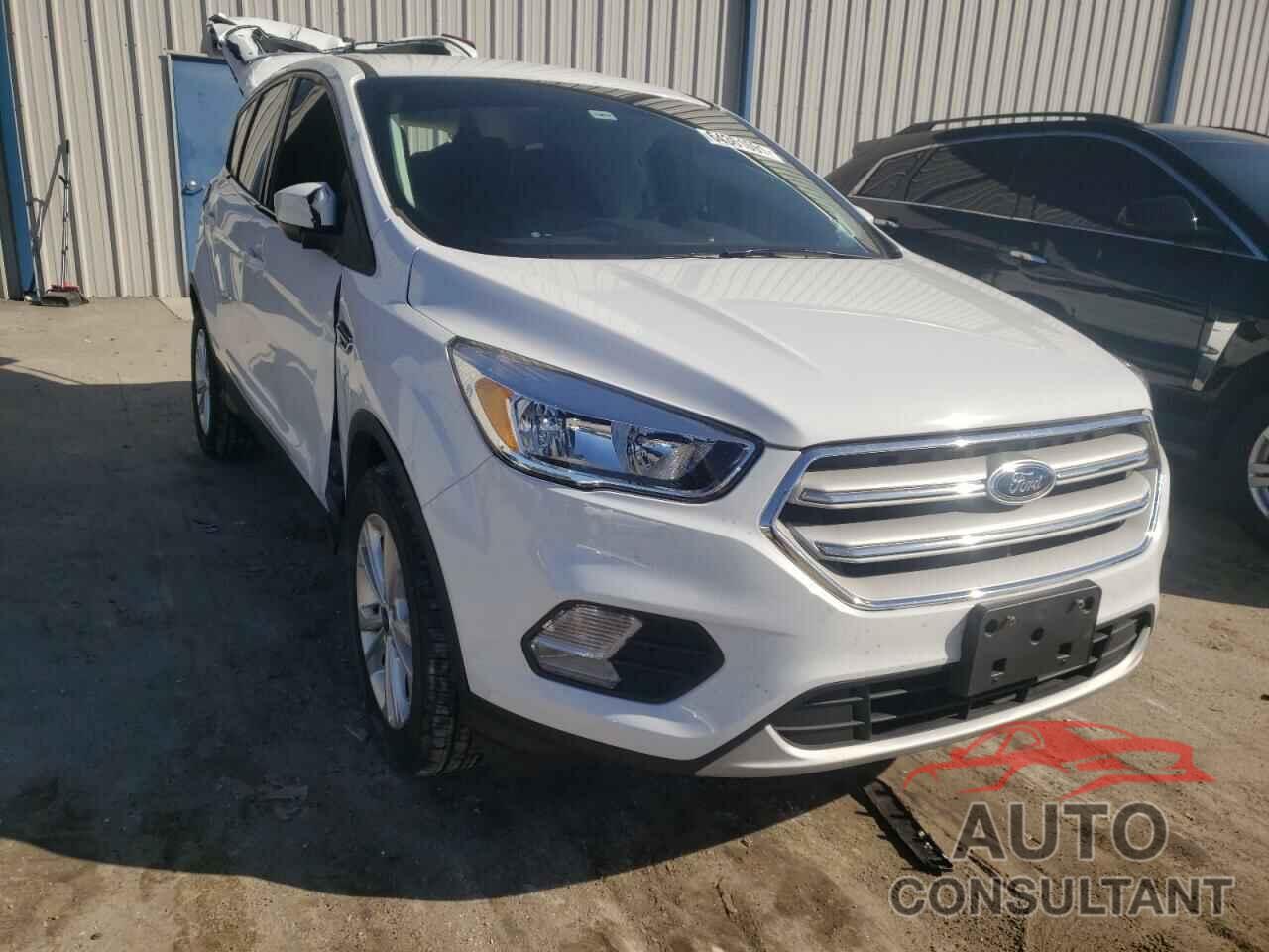 FORD ESCAPE 2019 - 1FMCU9GD4KUC07206