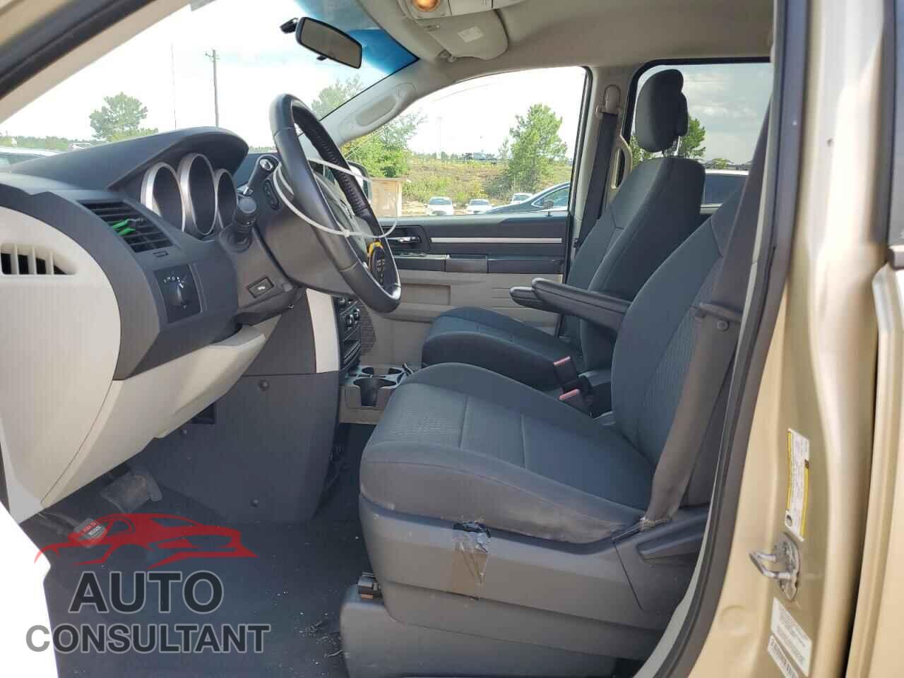 DODGE CARAVAN 2010 - 2D4RN3D12AR371930