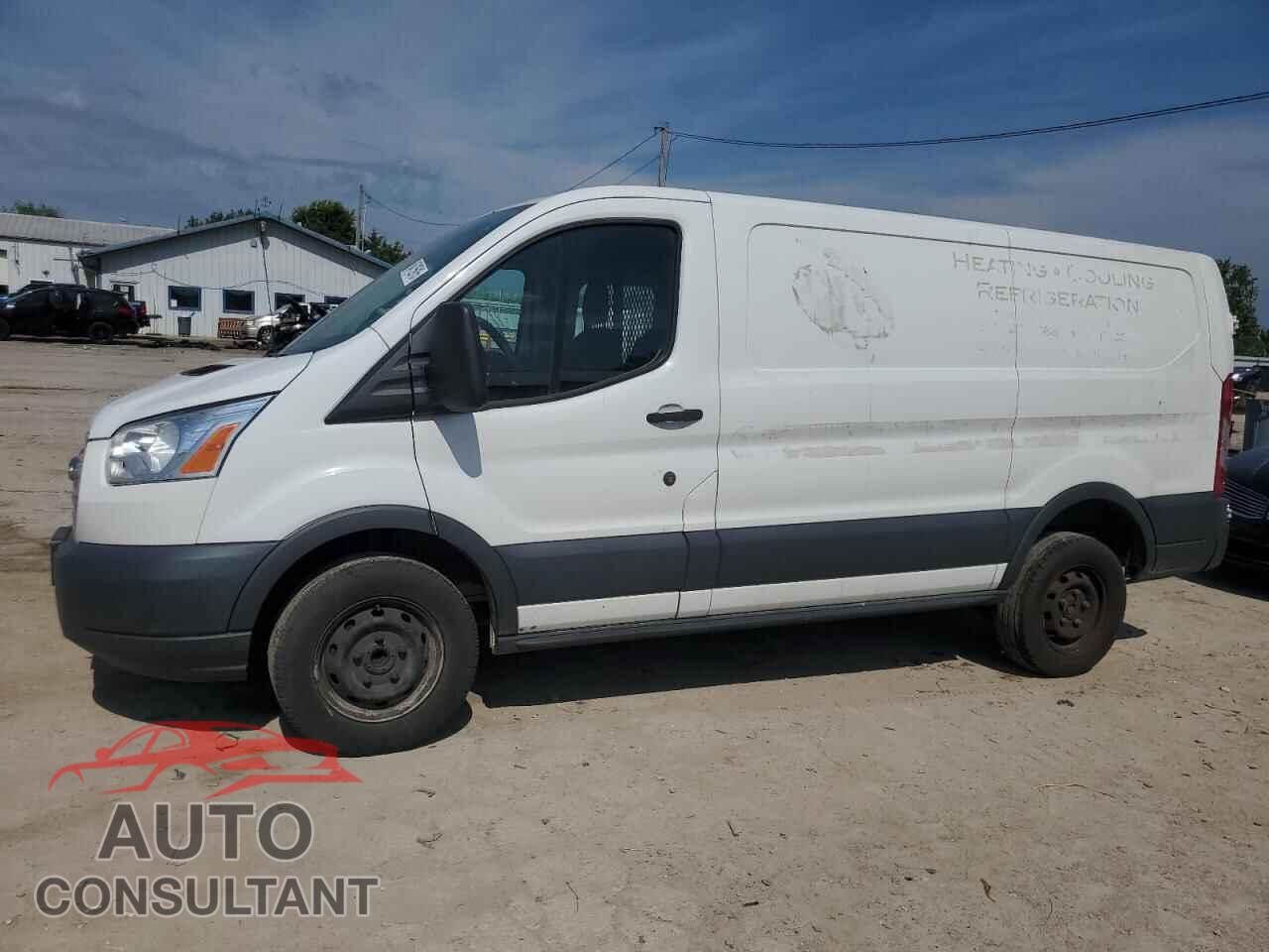 FORD TRANSIT 2017 - 1FTYR1ZM1HKB10351