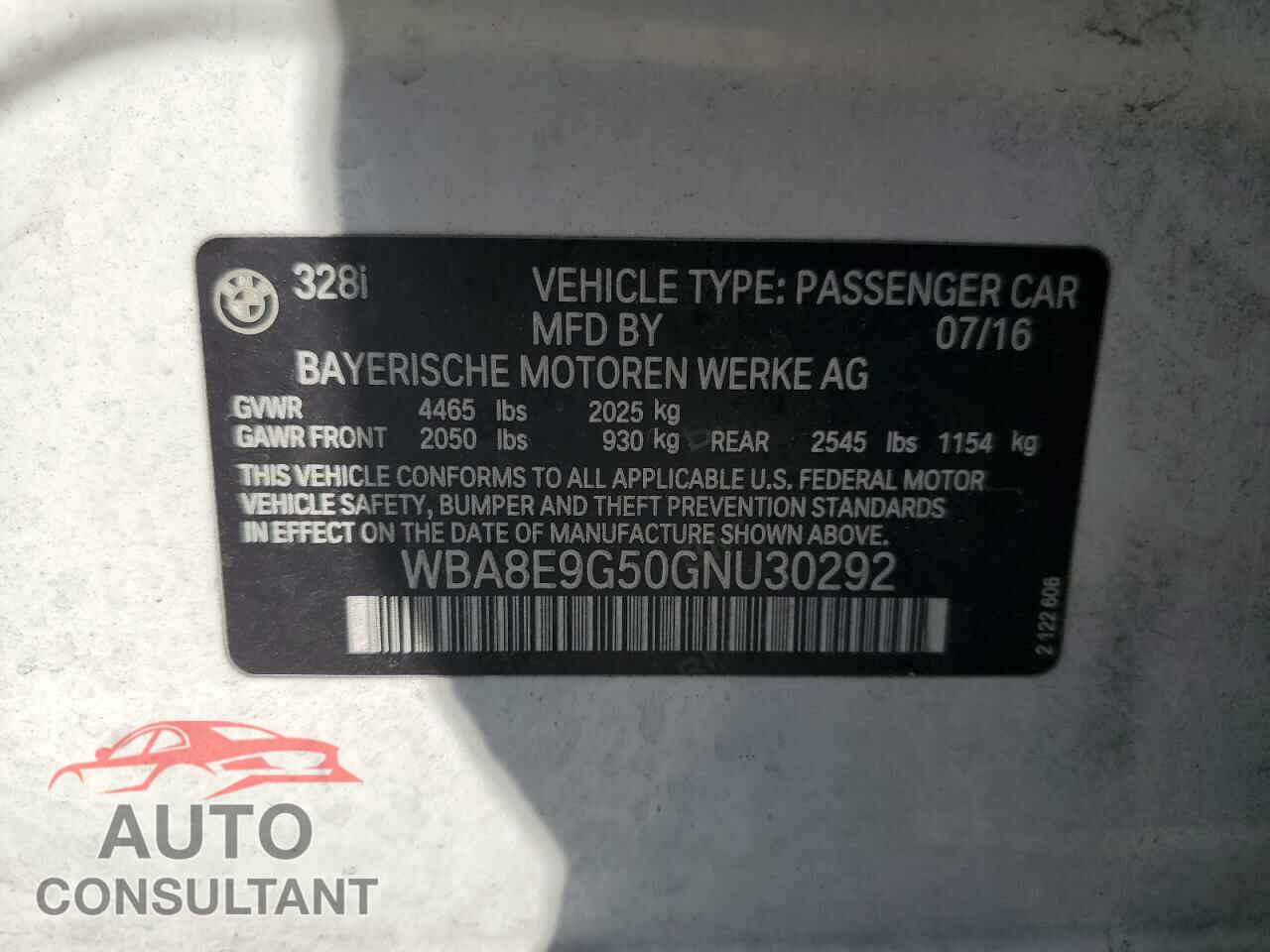 BMW 3 SERIES 2016 - WBA8E9G50GNU30292