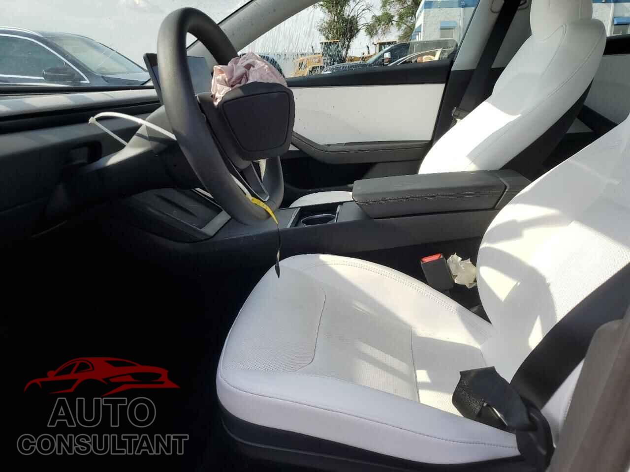 TESLA MODEL 3 2024 - 5YJ3E1EA4RF830713