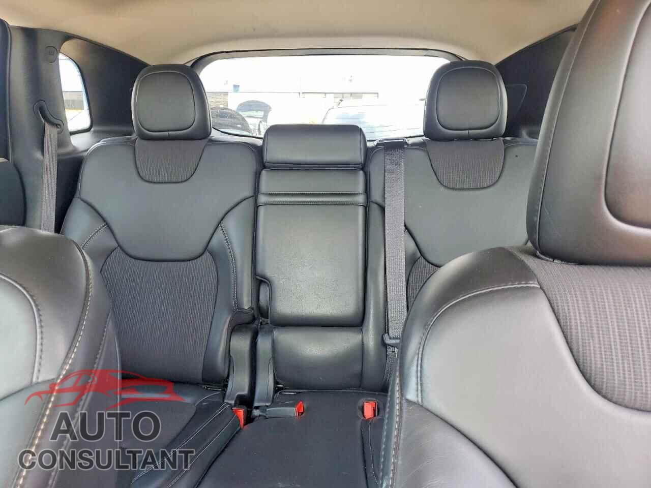 JEEP CHEROKEE 2018 - 1C4PJMLX6JD545593