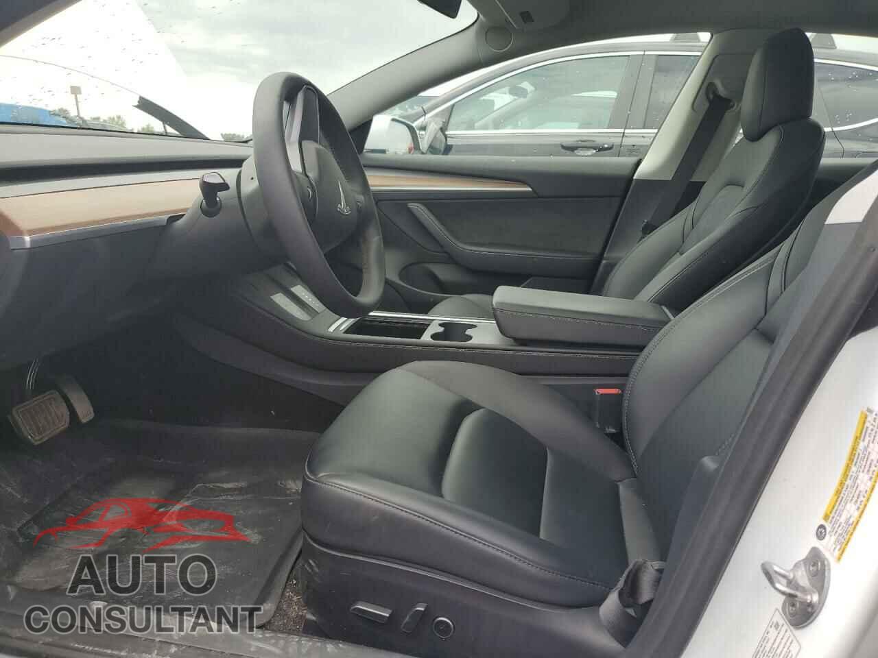 TESLA MODEL 3 2022 - 5YJ3E1EA6NF353597