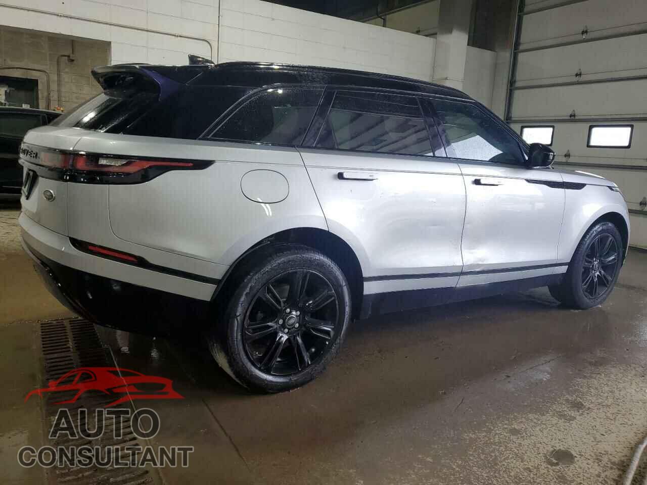 LAND ROVER RANGEROVER 2018 - SALYB2RN9JA768006
