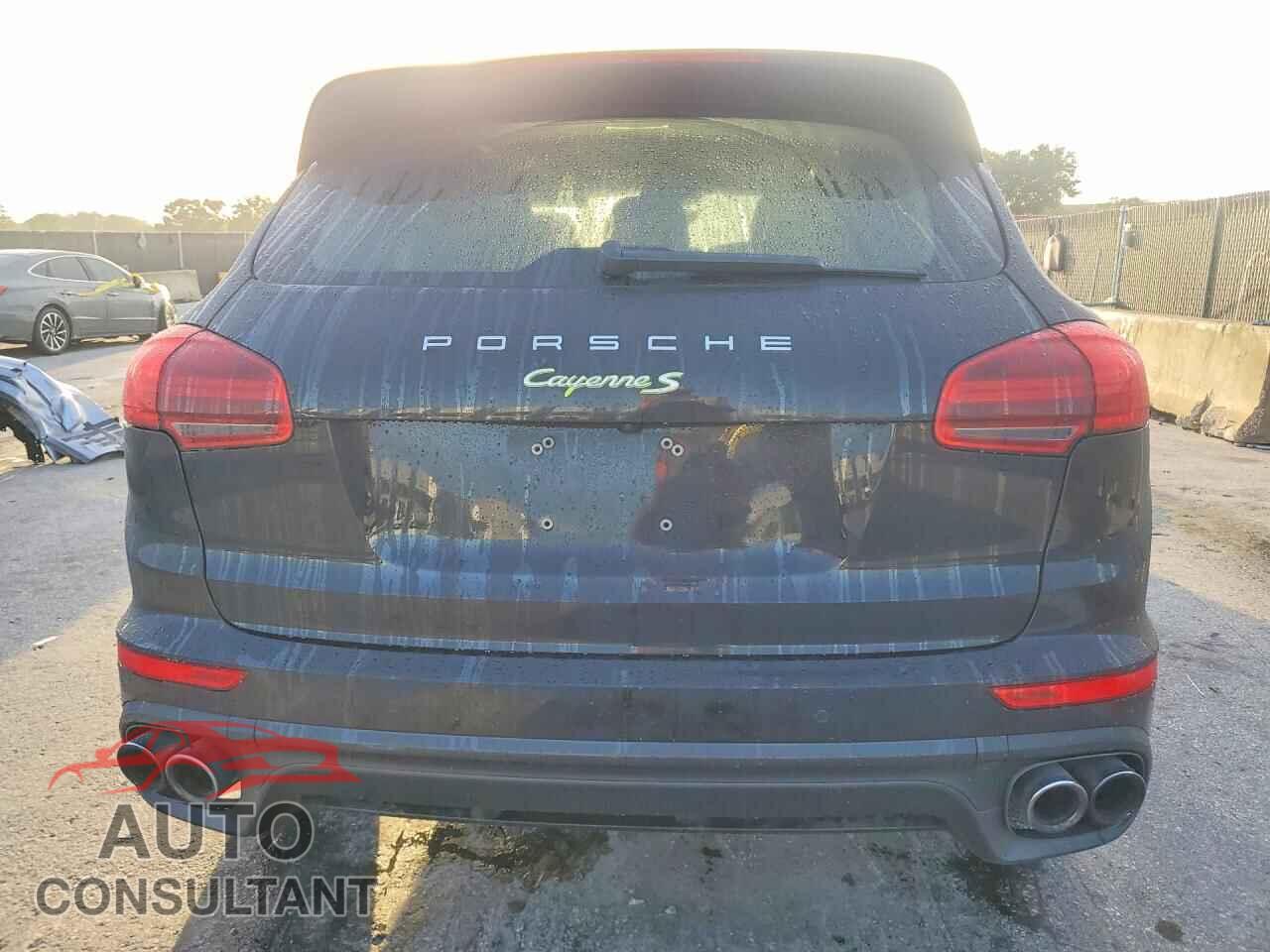 PORSCHE CAYENNE 2016 - WP1AE2A24GLA16551