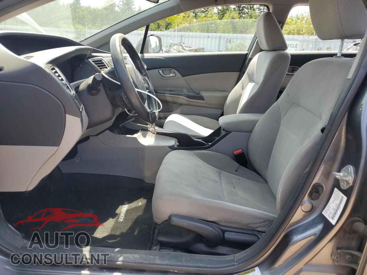 HONDA CIVIC 2013 - 2HGFB2F48DH107939
