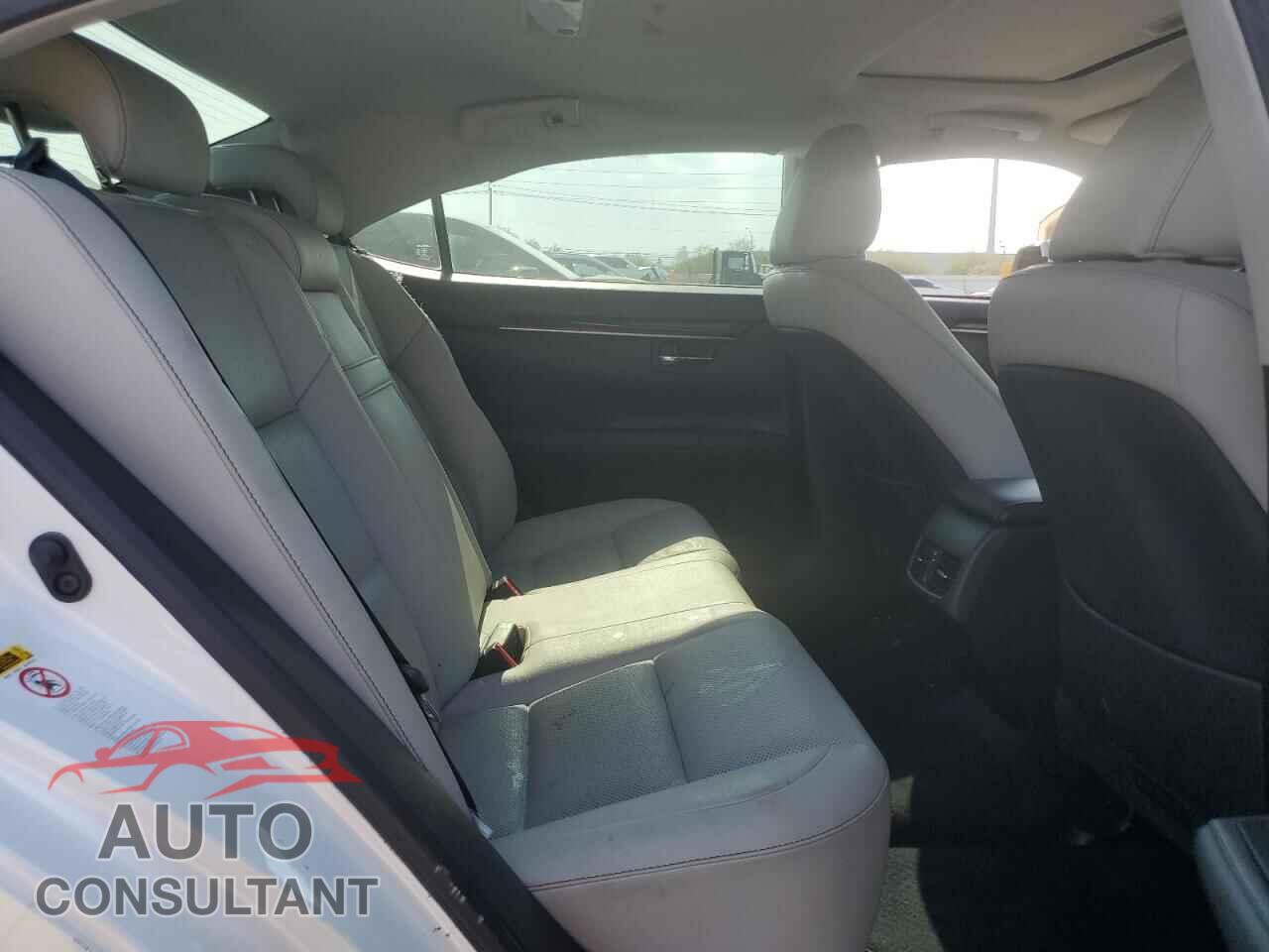 LEXUS ES350 2015 - JTHBK1GG0F2198537