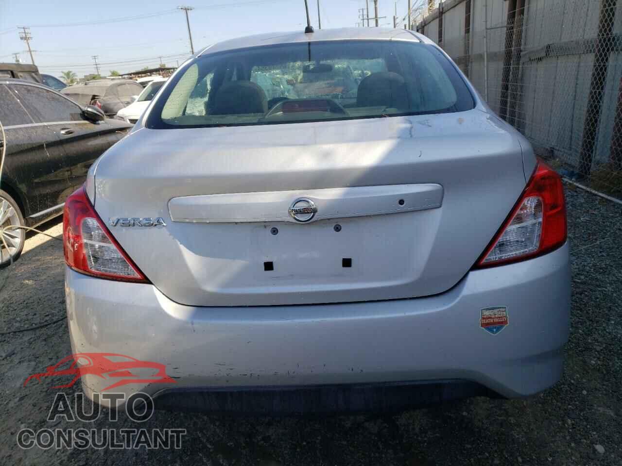 NISSAN VERSA 2016 - 3N1CN7AP3GL829826
