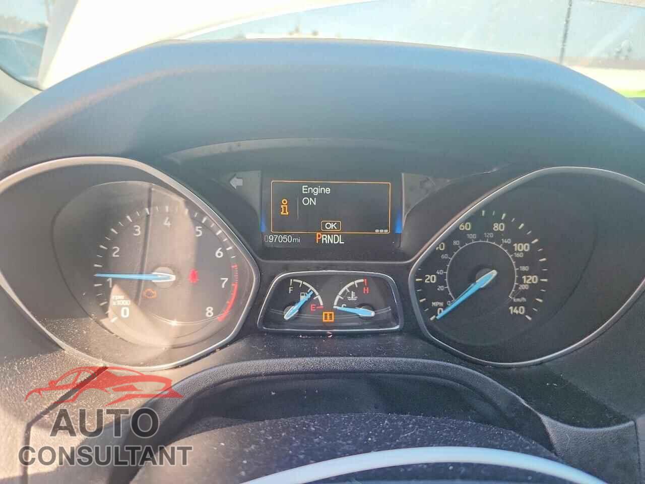 FORD FOCUS 2015 - 1FADP3E25FL367479
