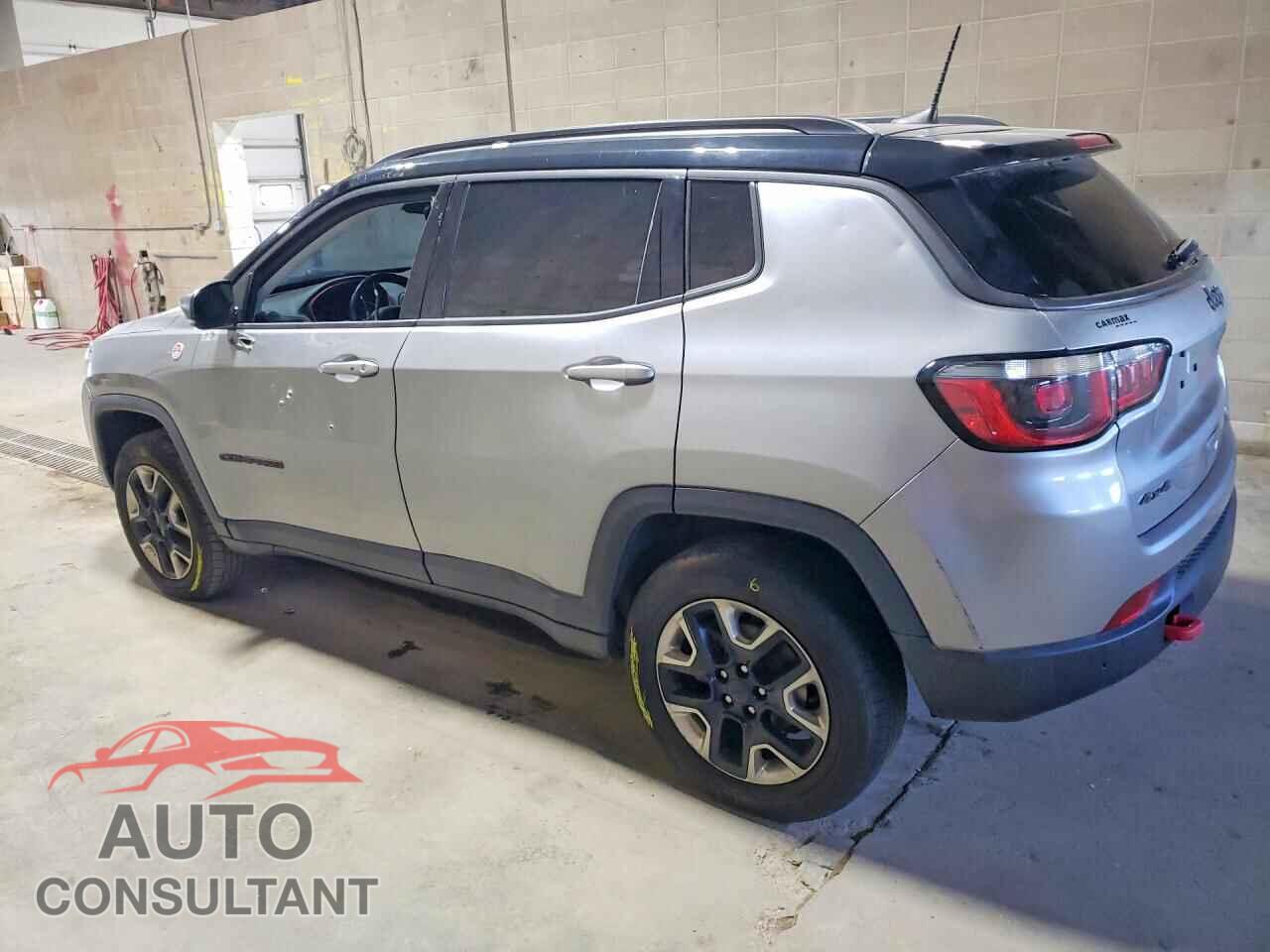 JEEP COMPASS 2018 - 3C4NJDDB9JT207349