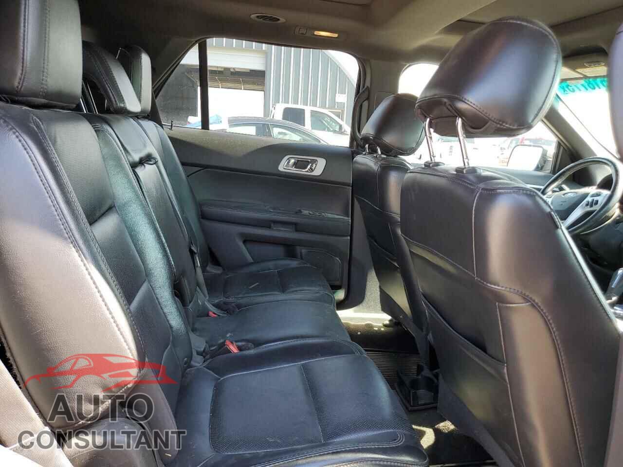 FORD EXPLORER 2012 - 1FMHK8F87CGA91915