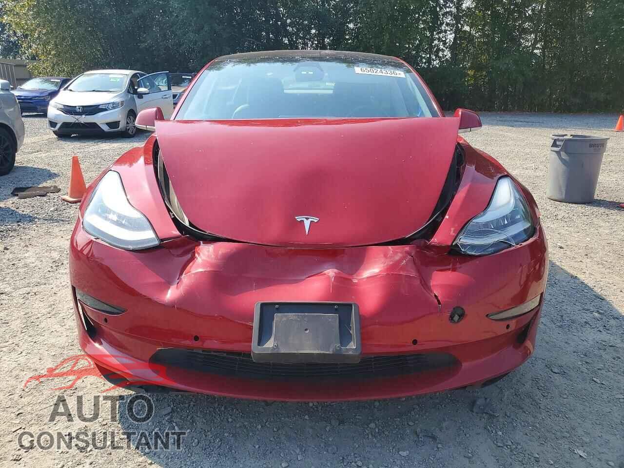 TESLA MODEL 3 2018 - 5YJ3E1EA0JF045707