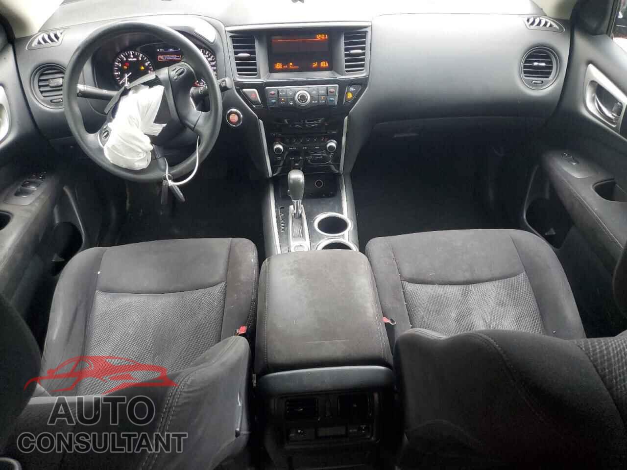 NISSAN PATHFINDER 2013 - 5N1AR2MMXDC656872