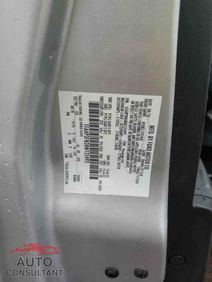 FORD FOCUS 2011 - 1FAHP3FN2BW125493