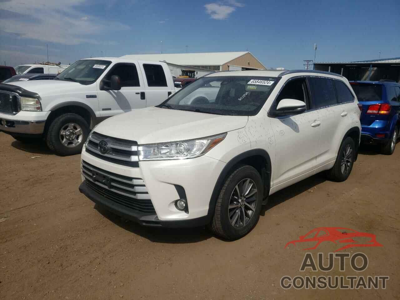 TOYOTA HIGHLANDER 2018 - 5TDJZRFHXJS558738