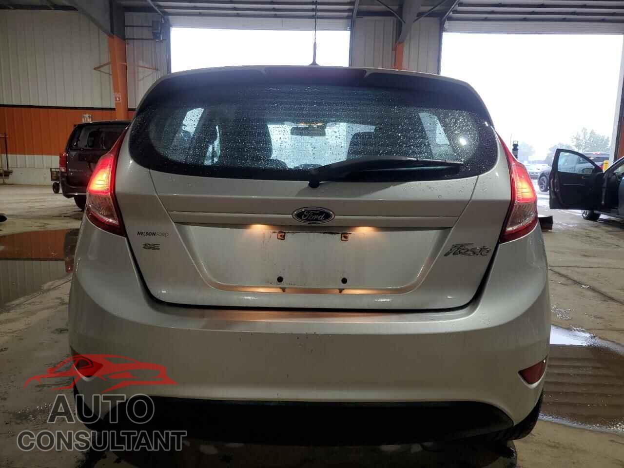 FORD FIESTA 2014 - 3FADP4EJ7EM144029