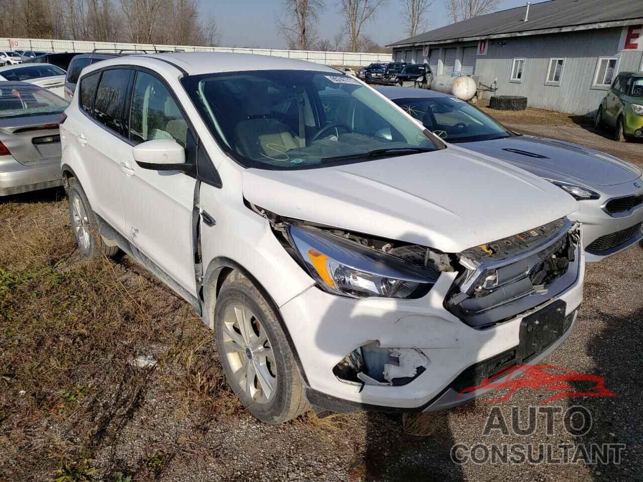 FORD ESCAPE 2017 - 1FMCU0GD9HUC61962