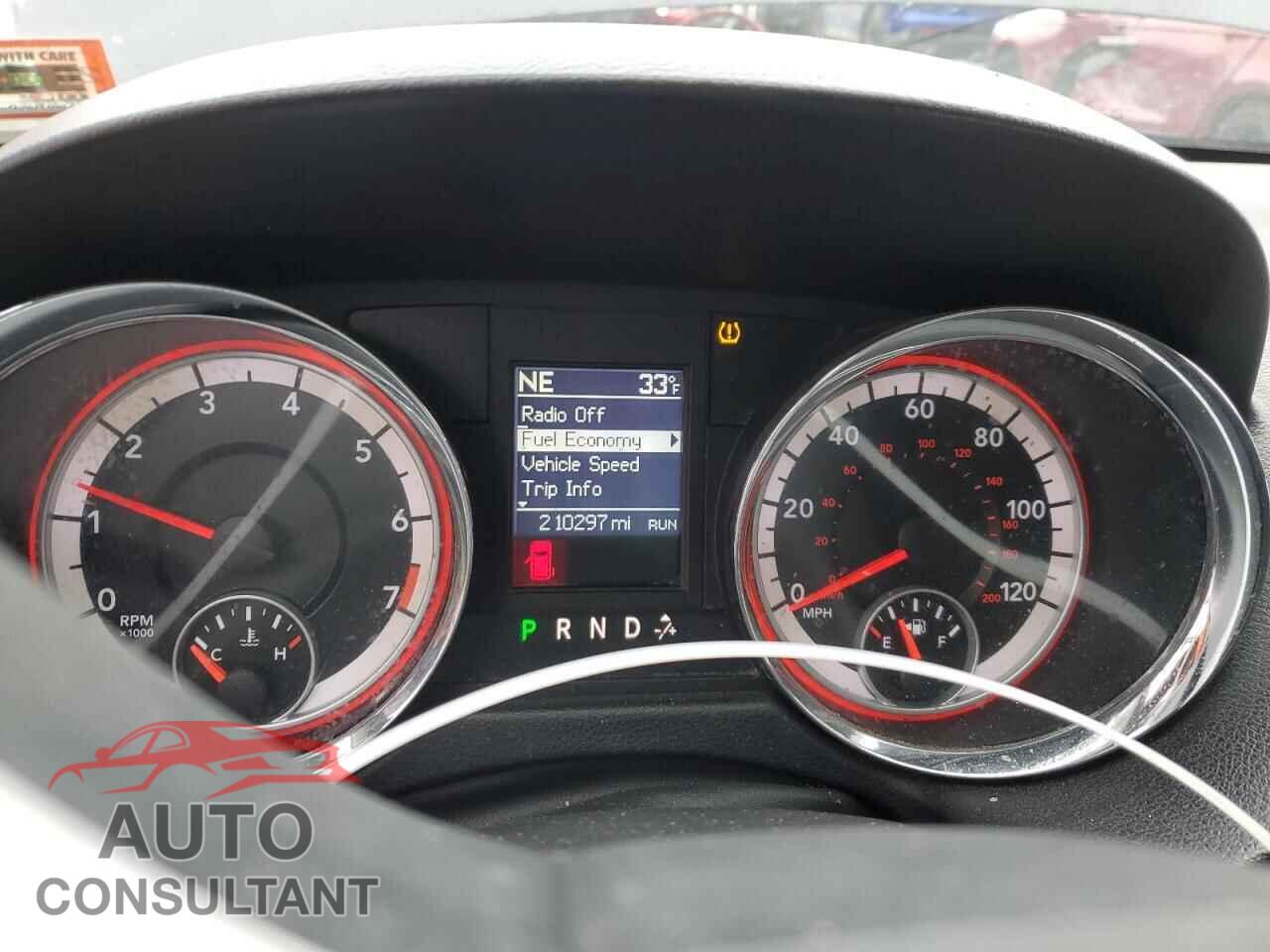 DODGE CARAVAN 2011 - 2D4RN5DGXBR684533