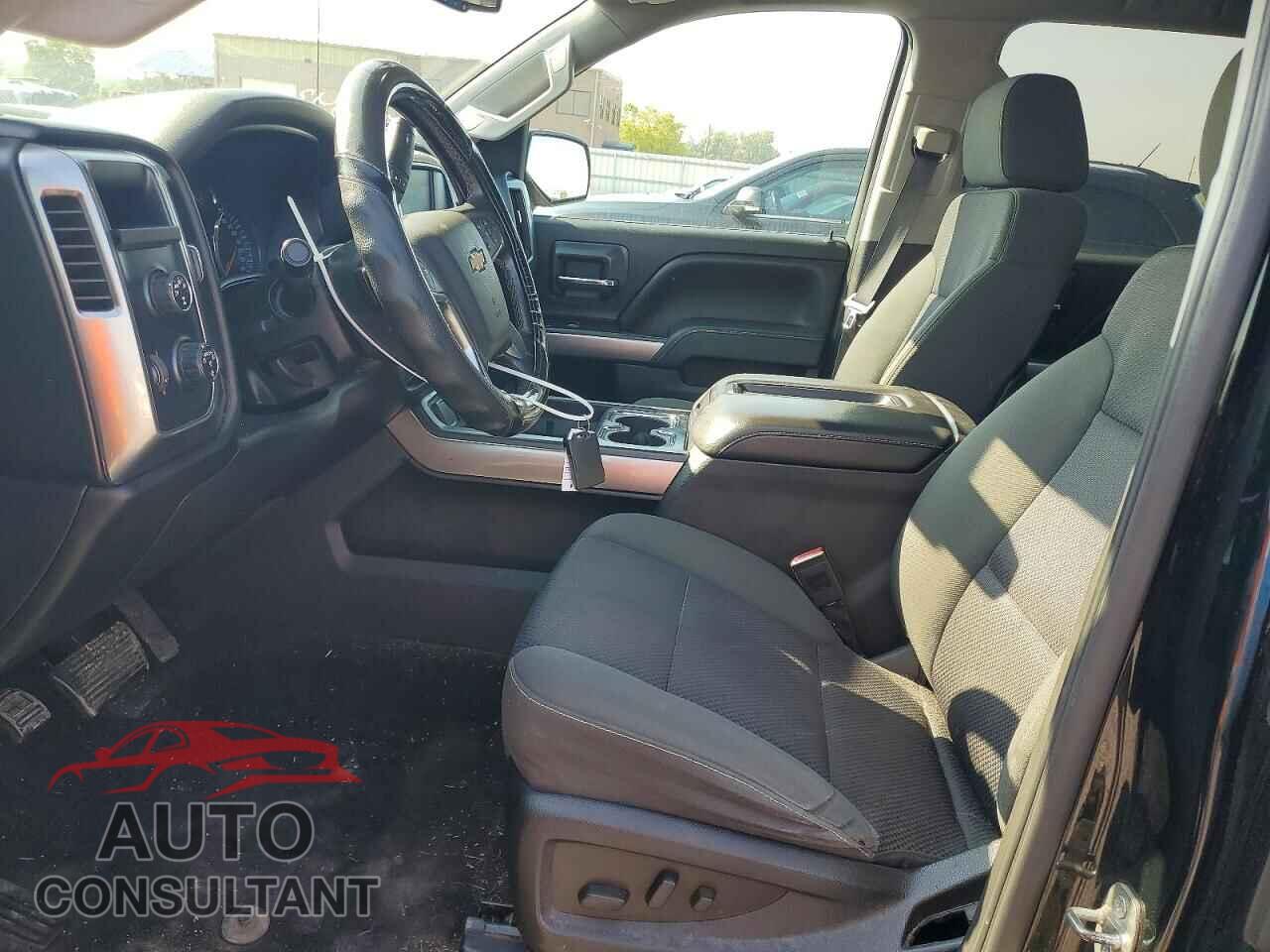 CHEVROLET SILVERADO 2015 - 3GCUKREC7FG220808