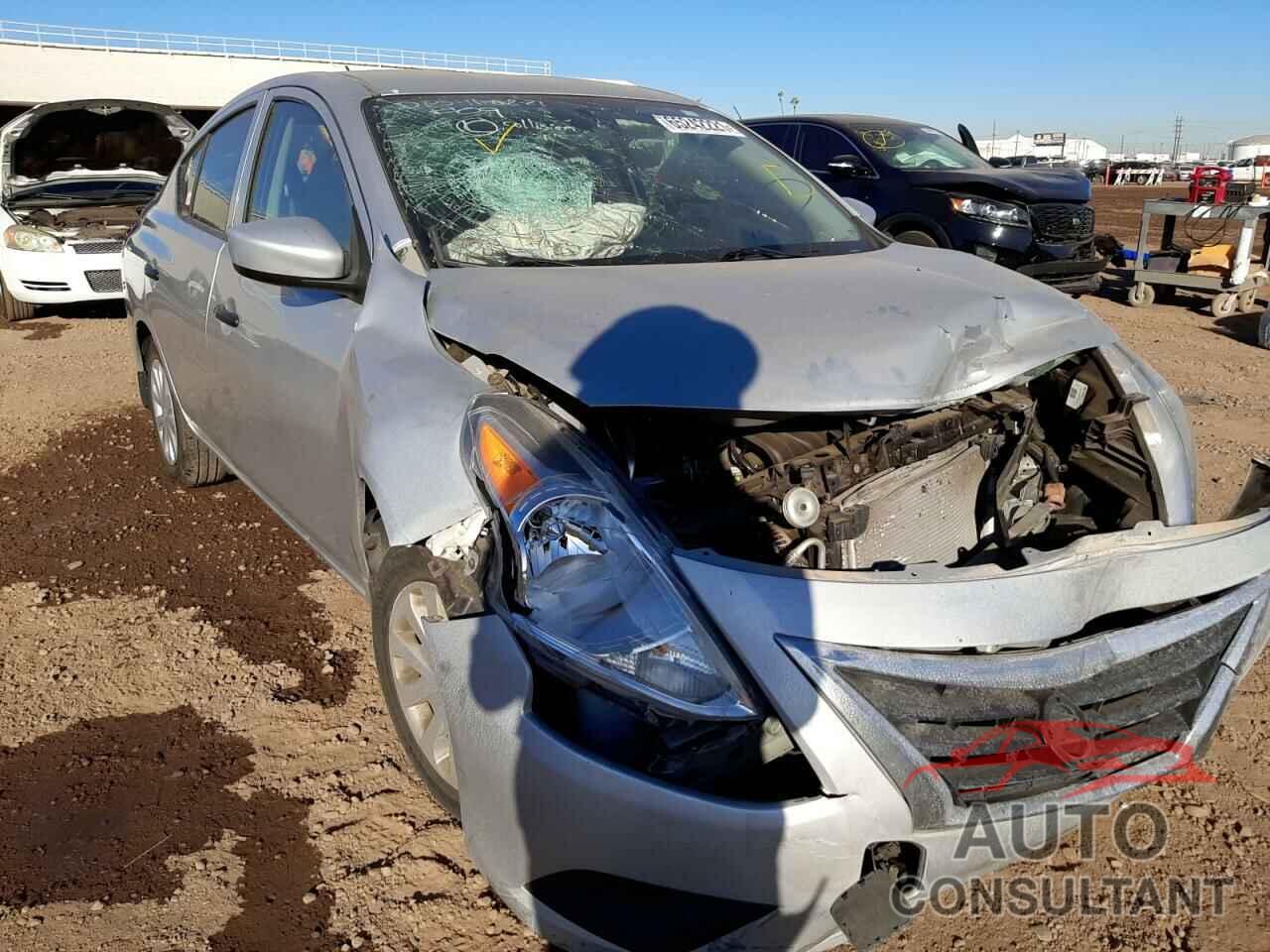 NISSAN VERSA 2017 - 3N1CN7AP5HL855877