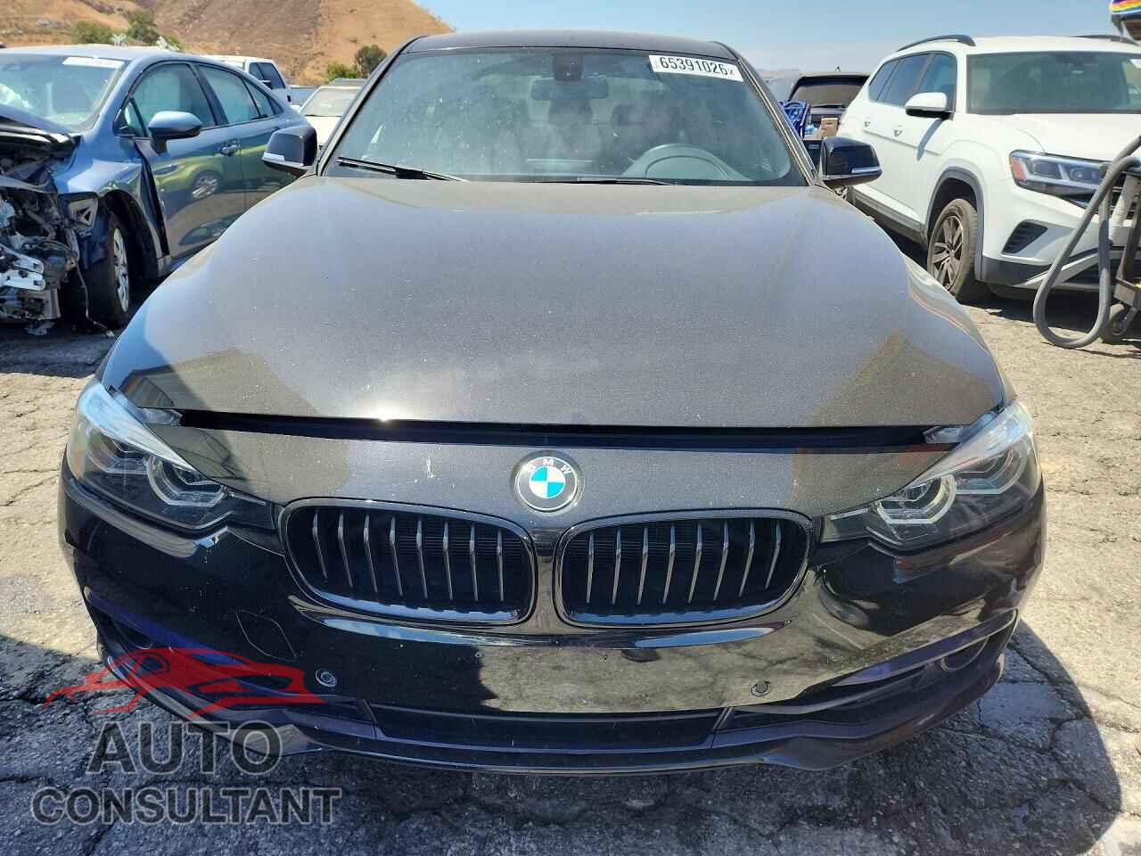 BMW 3 SERIES 2018 - WBA8B9C54JEE83375