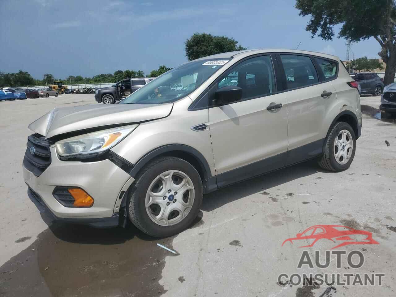 FORD ESCAPE 2017 - 1FMCU0F73HUE12936