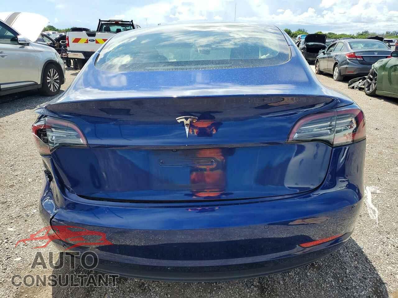TESLA MODEL 3 2022 - 5YJ3E1EA2NF372292