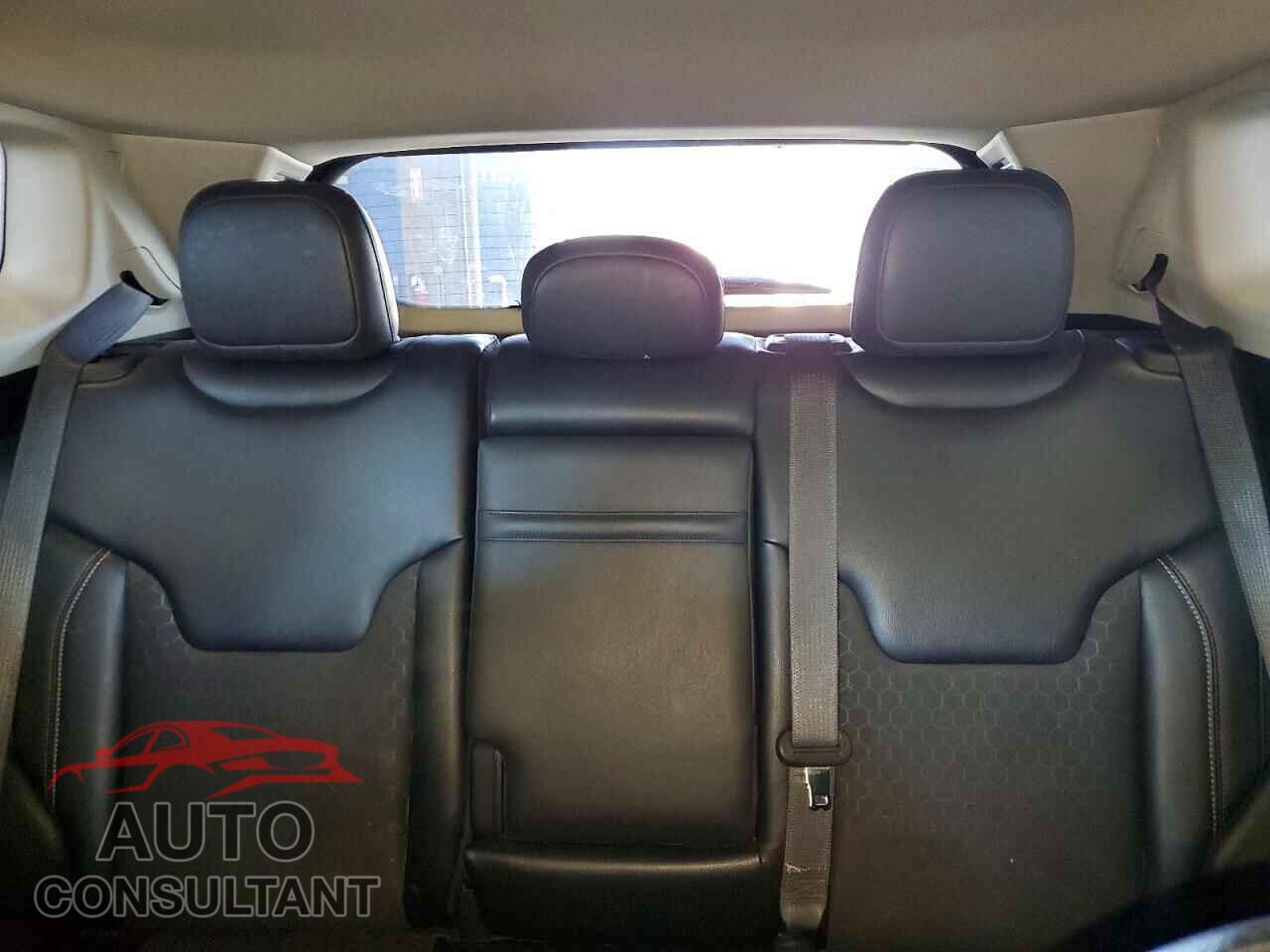 JEEP COMPASS 2017 - 3C4NJDBB8HT665932