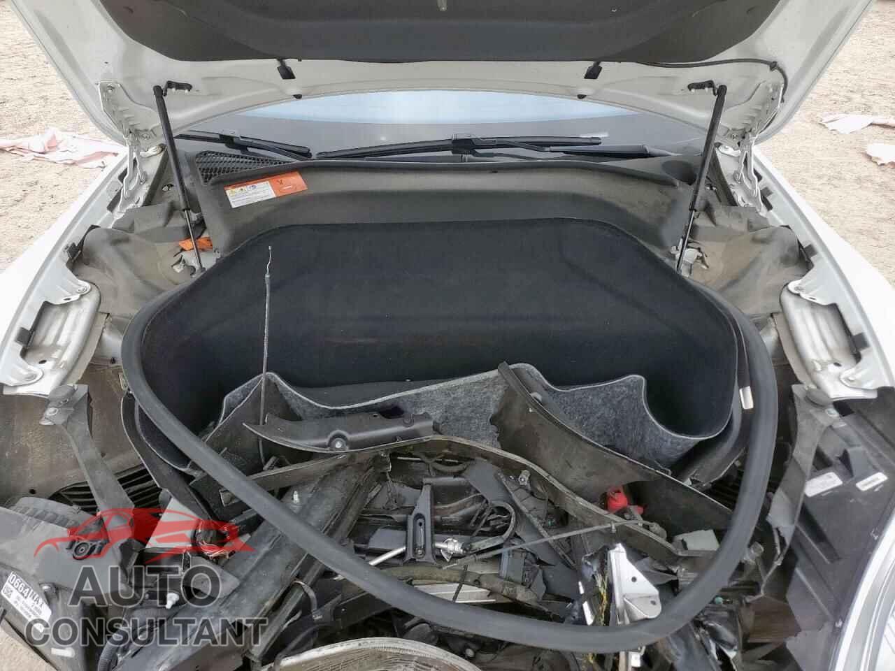 TESLA MODEL S 2015 - 5YJSA1E28FF103618