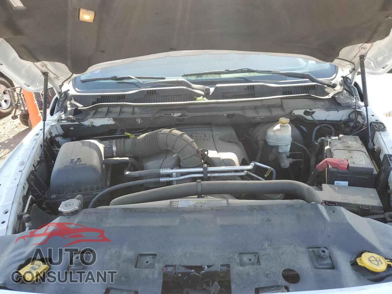 DODGE RAM 1500 2012 - 1C6RD7MT1CS206324
