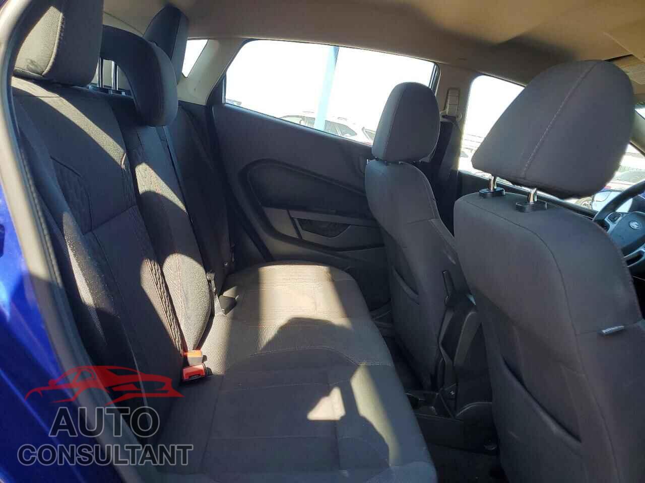 FORD FIESTA 2015 - 3FADP4EJ5FM106087