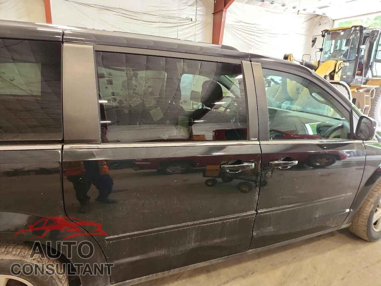 DODGE CARAVAN 2011 - 2D4RN5DGXBR643173