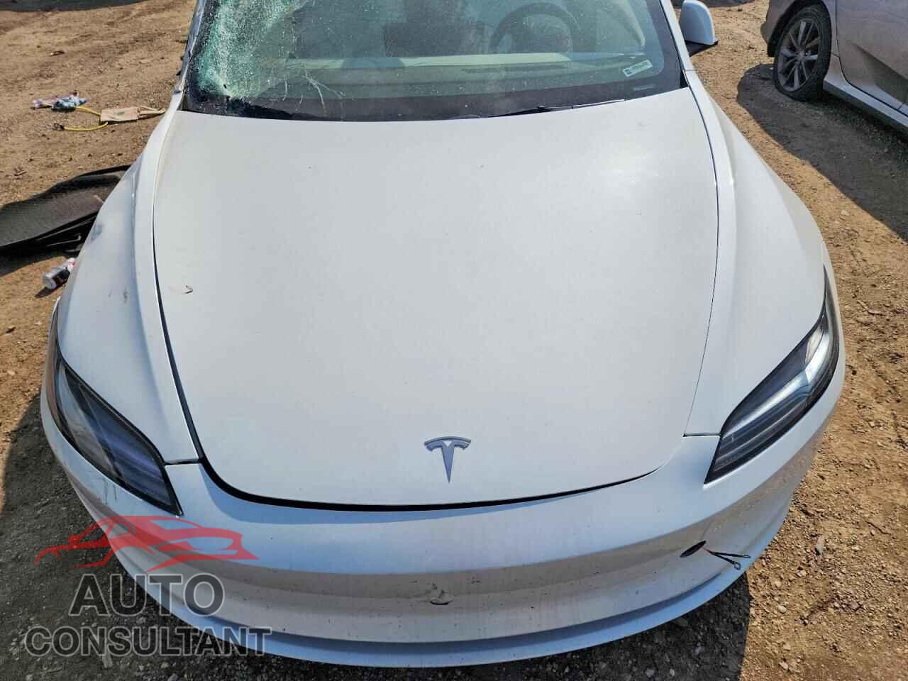 TESLA MODEL 3 2025 - 5YJ3E1EA9SF916993