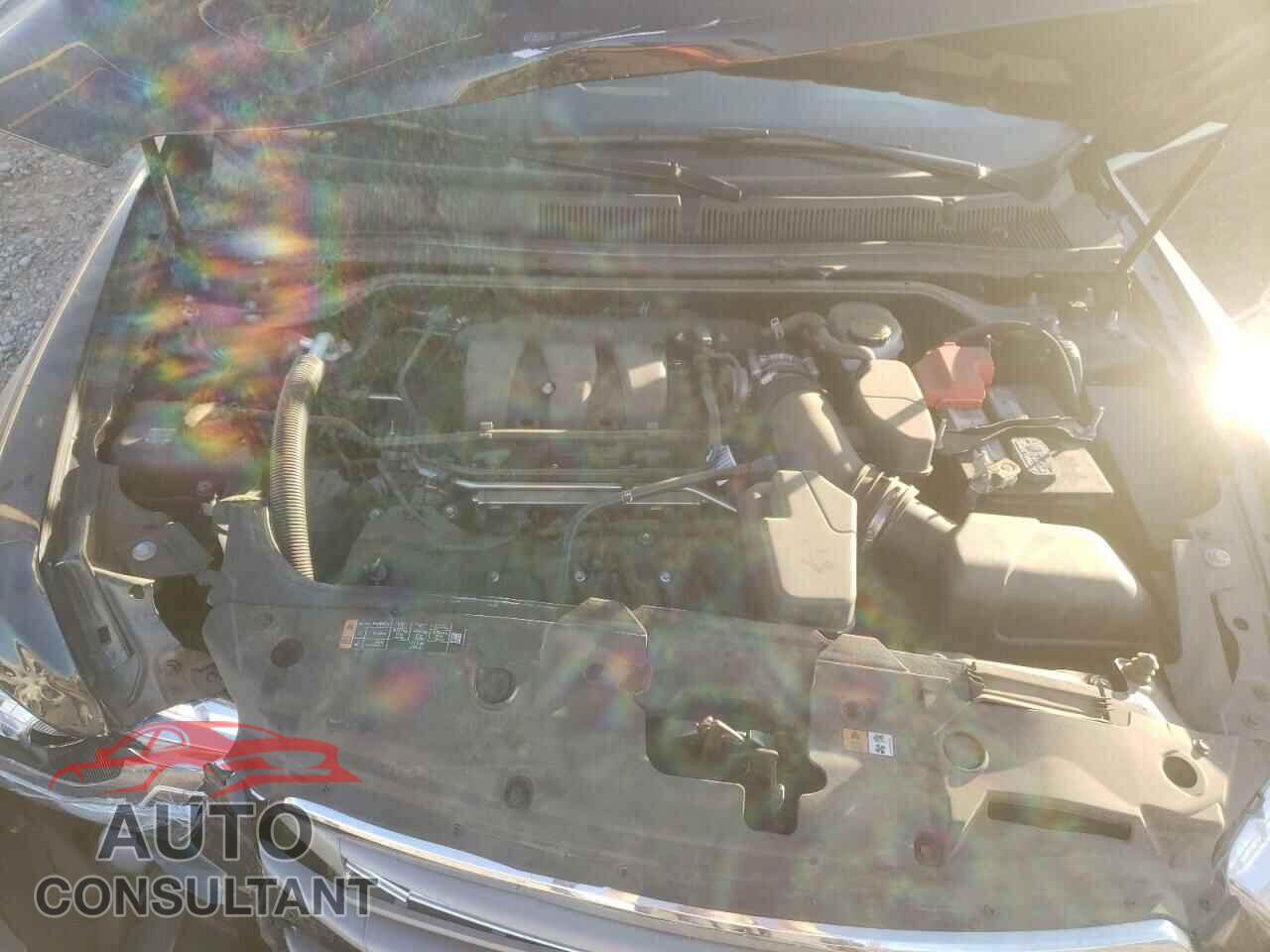 FORD TAURUS 2016 - 1FAHP2E85GG137161
