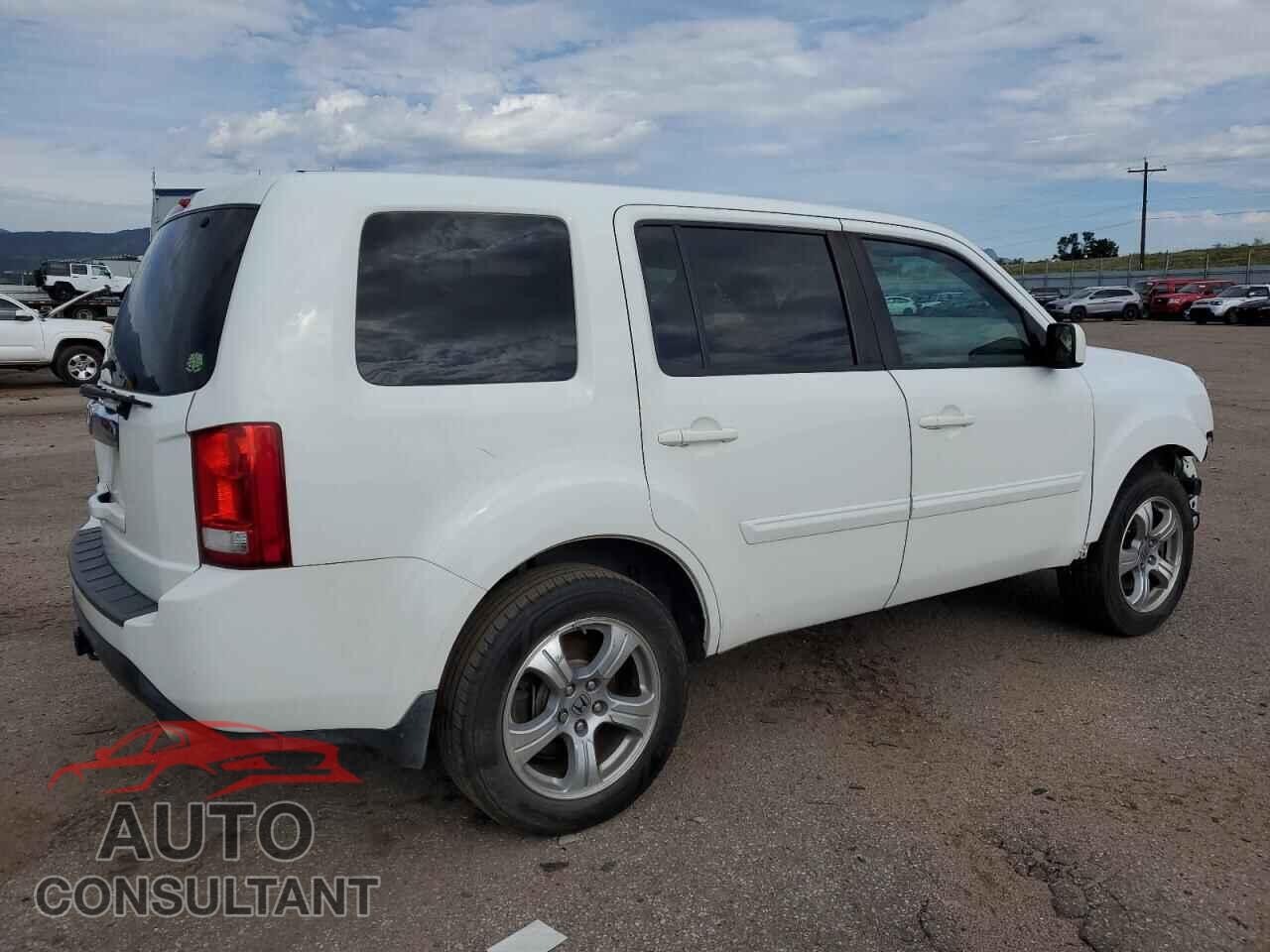 HONDA PILOT 2014 - 5FNYF3H41EB024116