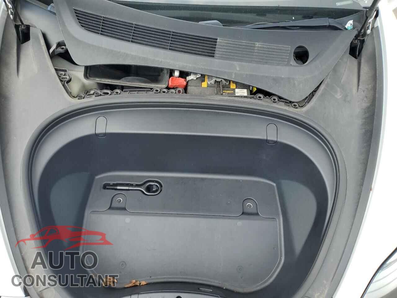 TESLA MODEL 3 2019 - 5YJ3E1EA2KF397009