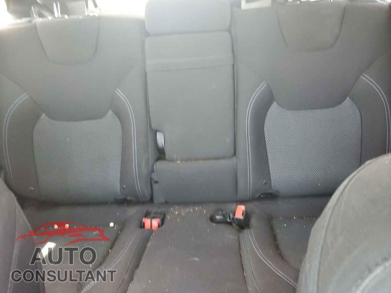 JEEP GRAND CHER 2019 - 1C4PJLCB2KD305313
