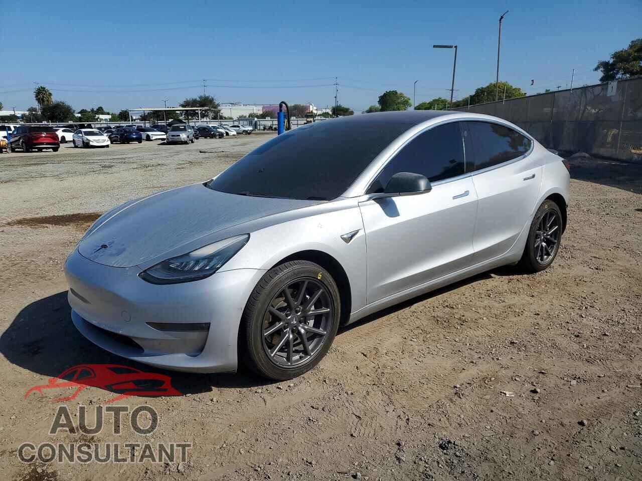 TESLA MODEL 3 2018 - 5YJ3E1EA9JF162539