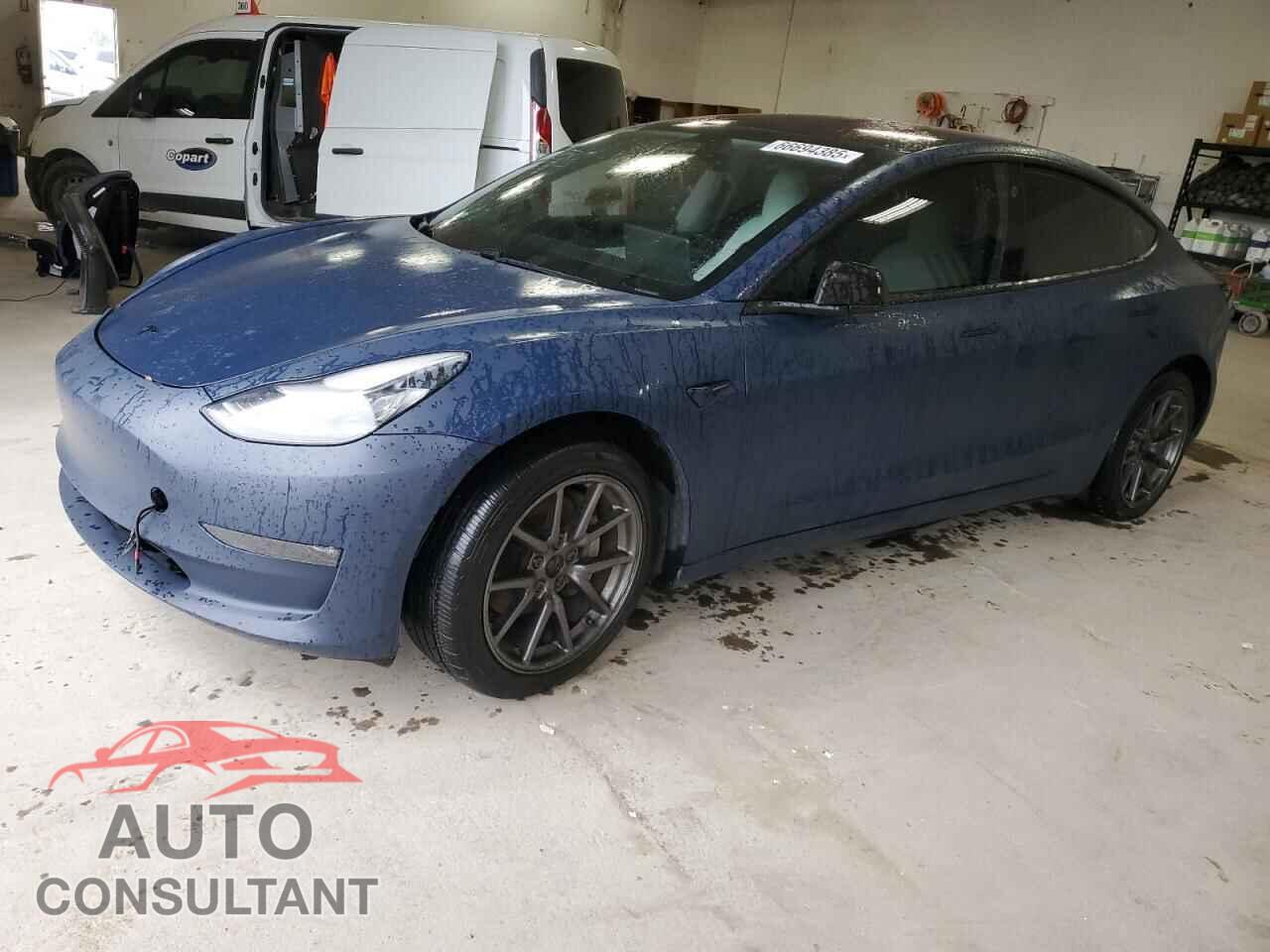 TESLA MODEL 3 2018 - 5YJ3E1EB9JF099225