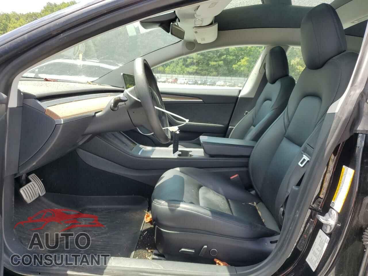 TESLA MODEL 3 2021 - 5YJ3E1EC1MF034723