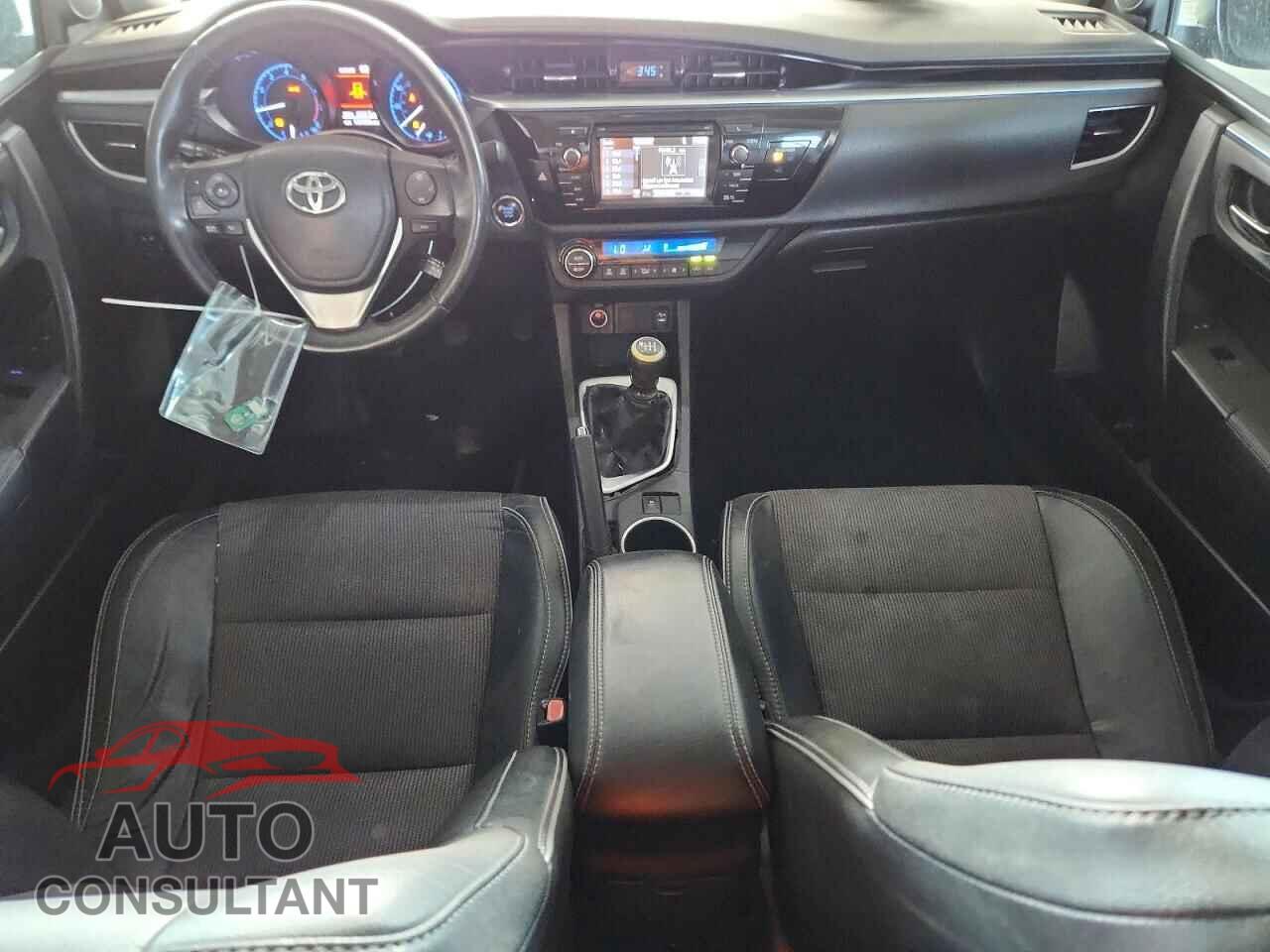 TOYOTA COROLLA 2014 - 2T1BURHEXEC143567