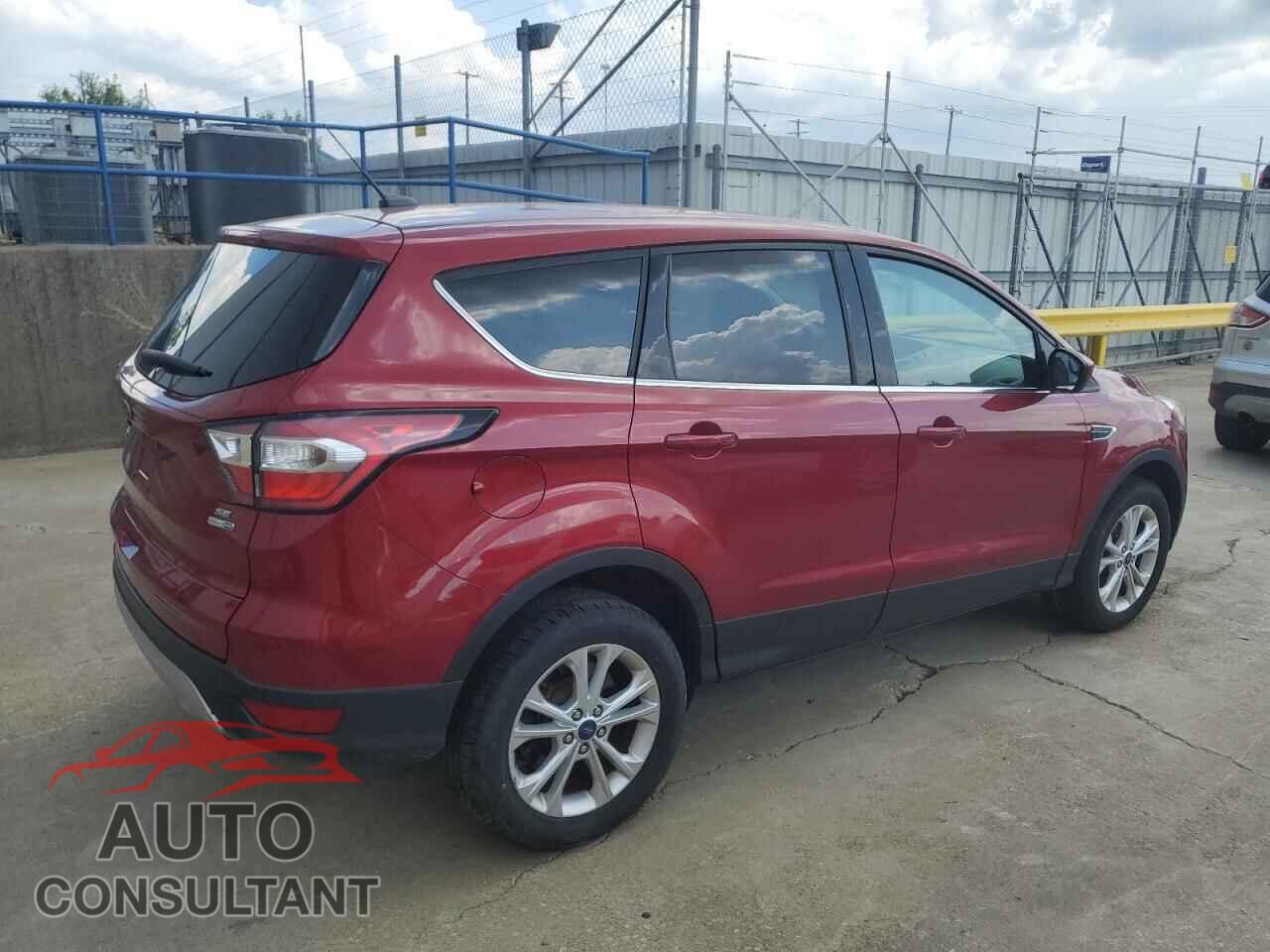 FORD ESCAPE 2017 - 1FMCU9GD2HUE65944